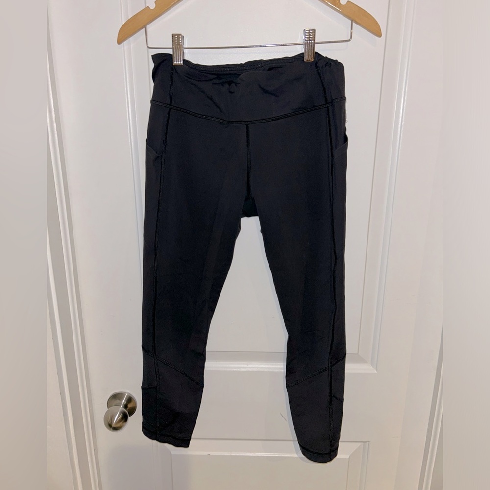 Lululemon 23’ cropped leggings